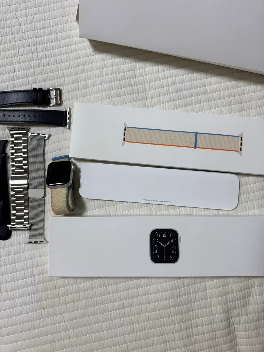 애플워치 SE 40mm 실버 알루미늄 케이스