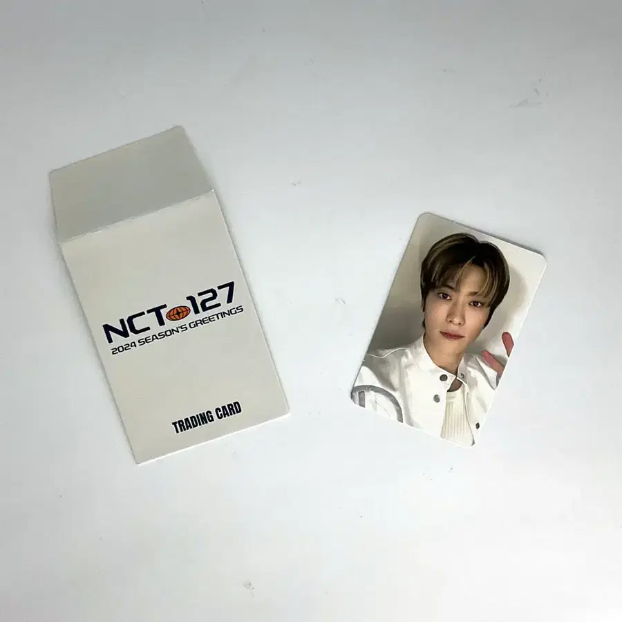 엔시티127 재현 2024 시즌그리팅 포토카드 B_2 NCT 127 JAEHYUN 2024 SEASON'S GREETINGS PHOTOCARD B_2
