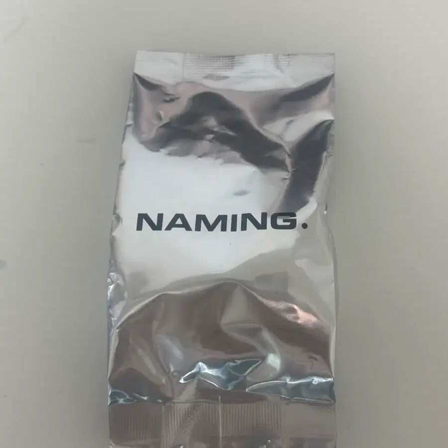 네이밍 레이어드핏 쿠션 19N