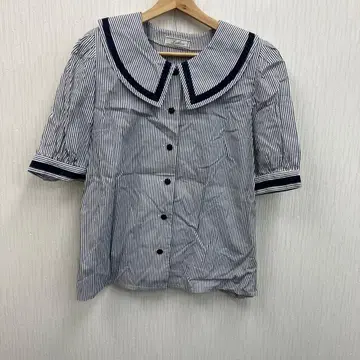 Leilian 레리안 스트라이프 반팔 블라우스 세일러 카라 11호