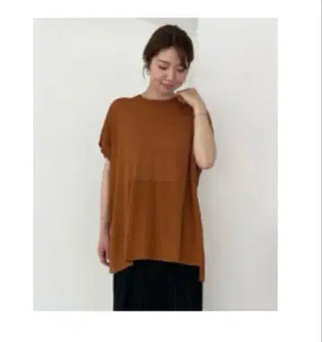 안피로 반팔 니트 카멜 M