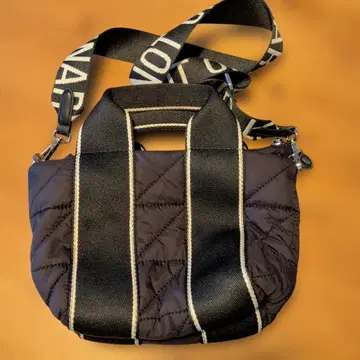 ZARA 퀼팅 숄더백