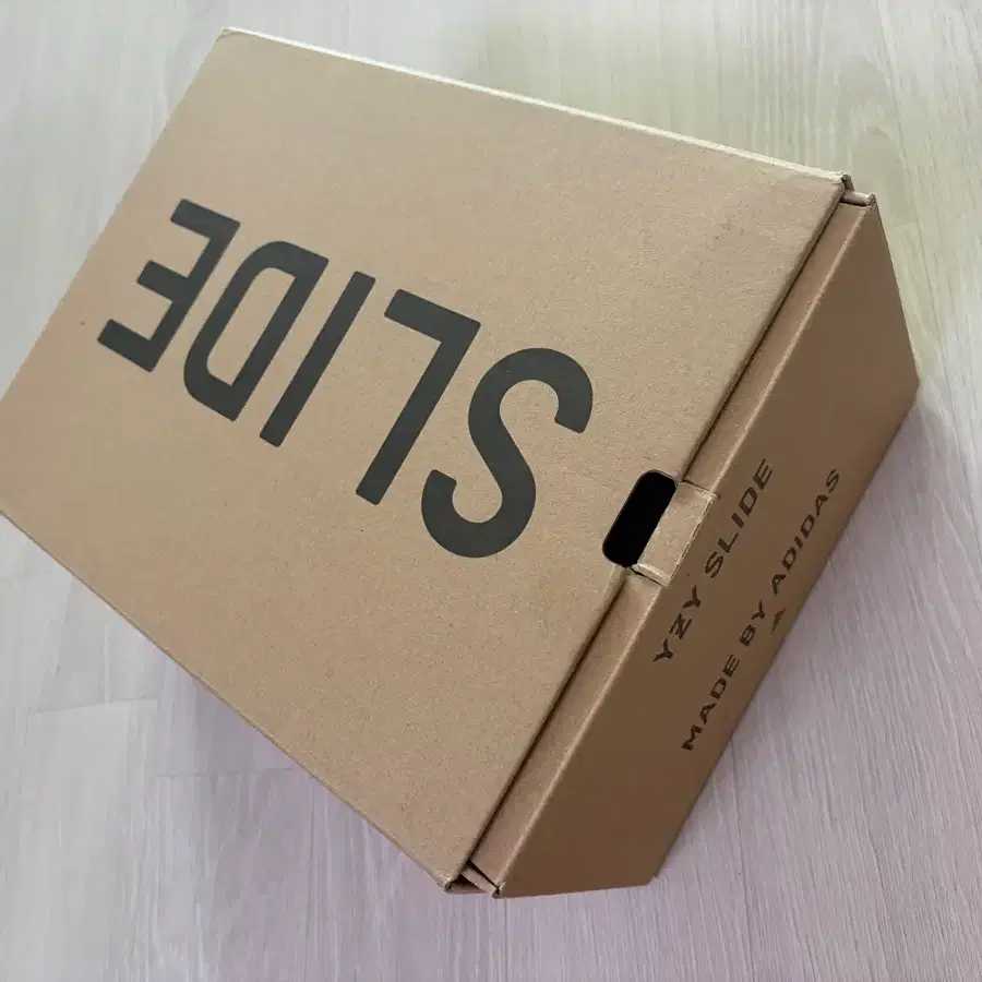 아디다스 이지슬라이드 ID 5103