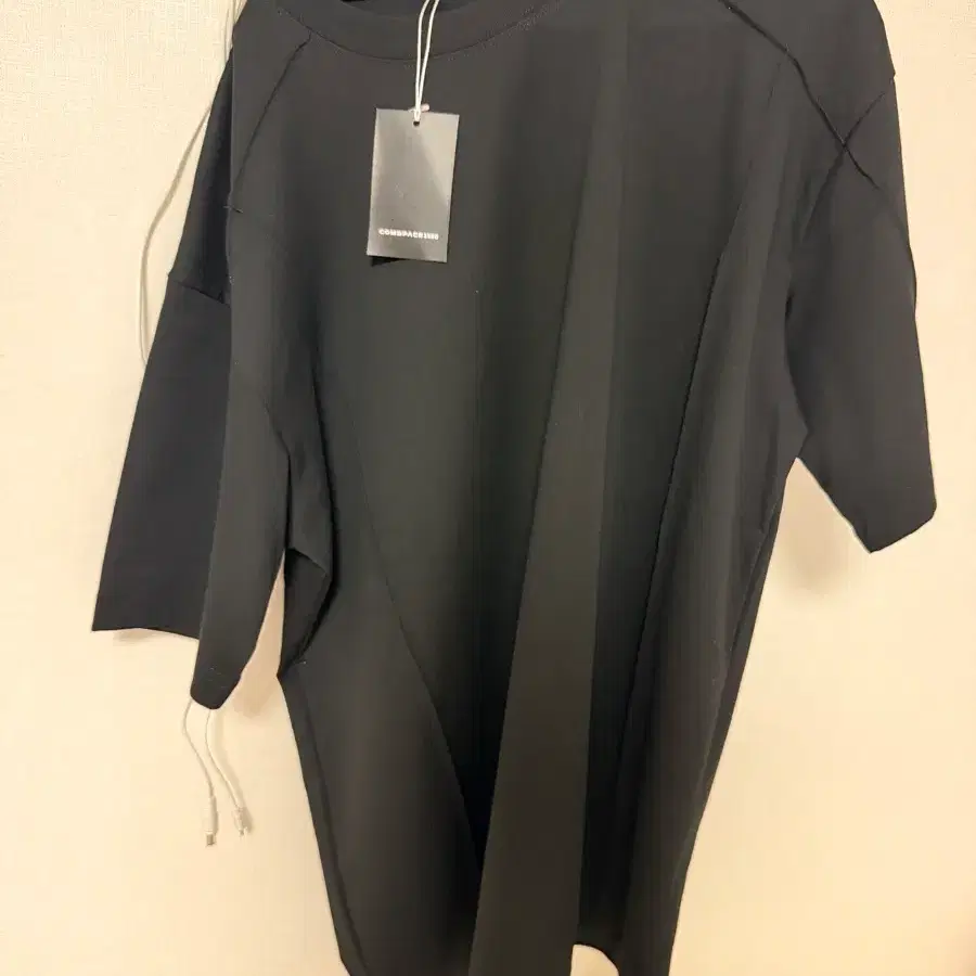 (새상품) 무신사 남자 반팔 티셔츠 2XL 블랙(L-XL)추천