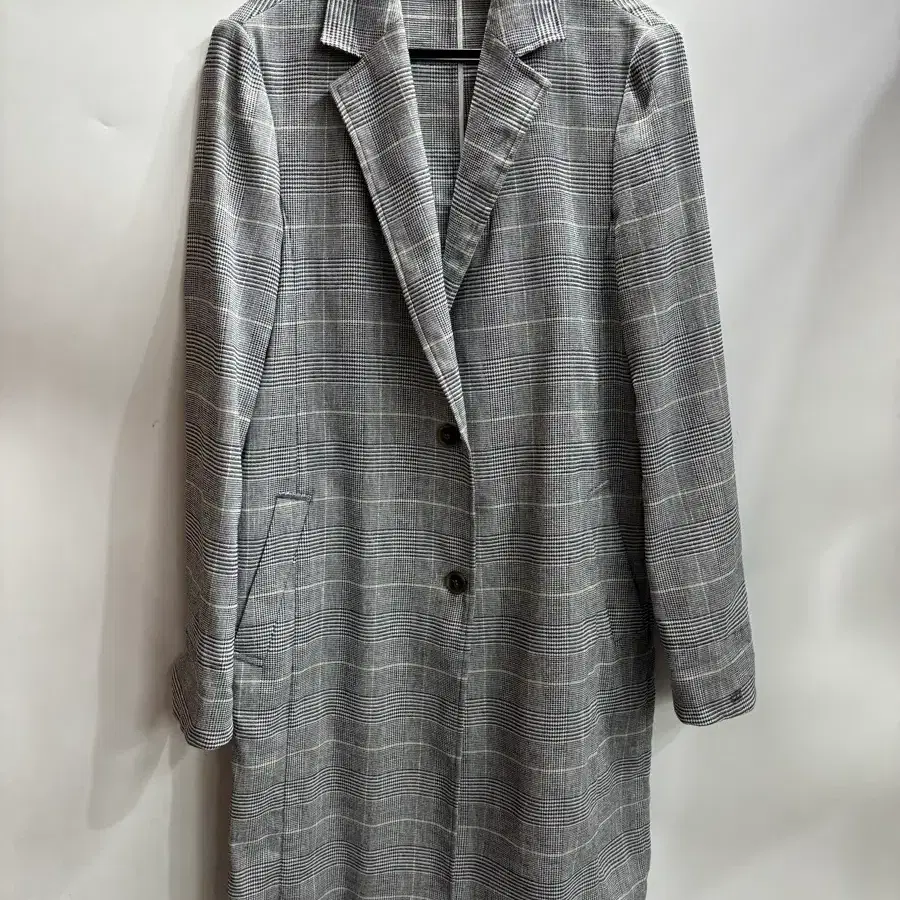 [XS] 타미힐피거 TOMMY HILFIGER 마 혼방 글렌체크 싱글 롱 자켓 3.5  타미힐피거(TOMMY HILFIGER) 글렌체크 롱 자켓입니다.  폴리에스터 67%, 마 2