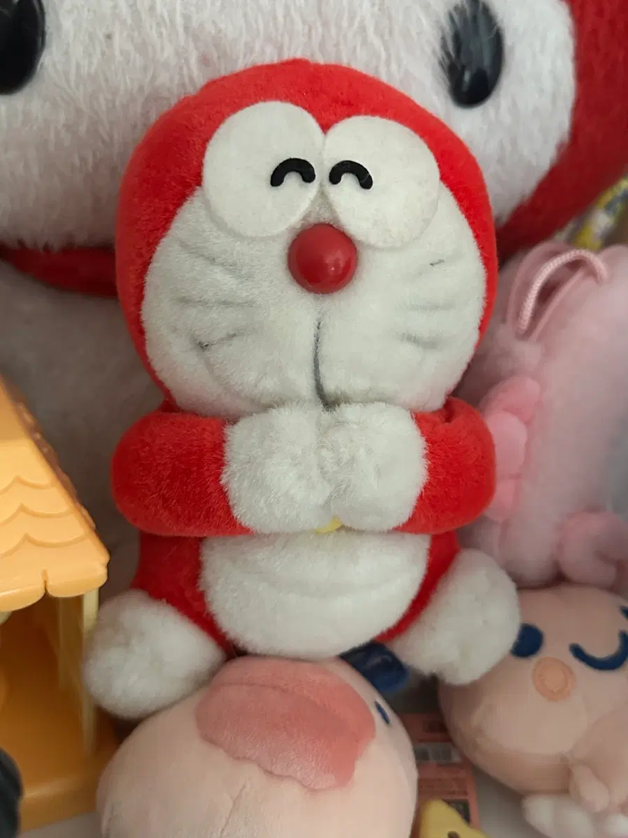 고전 도라에몽 빨강