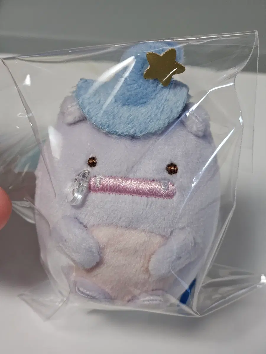 스밋코구라시 영화 푸른달밤의 마법의 아이 울고있는 파이브 인형