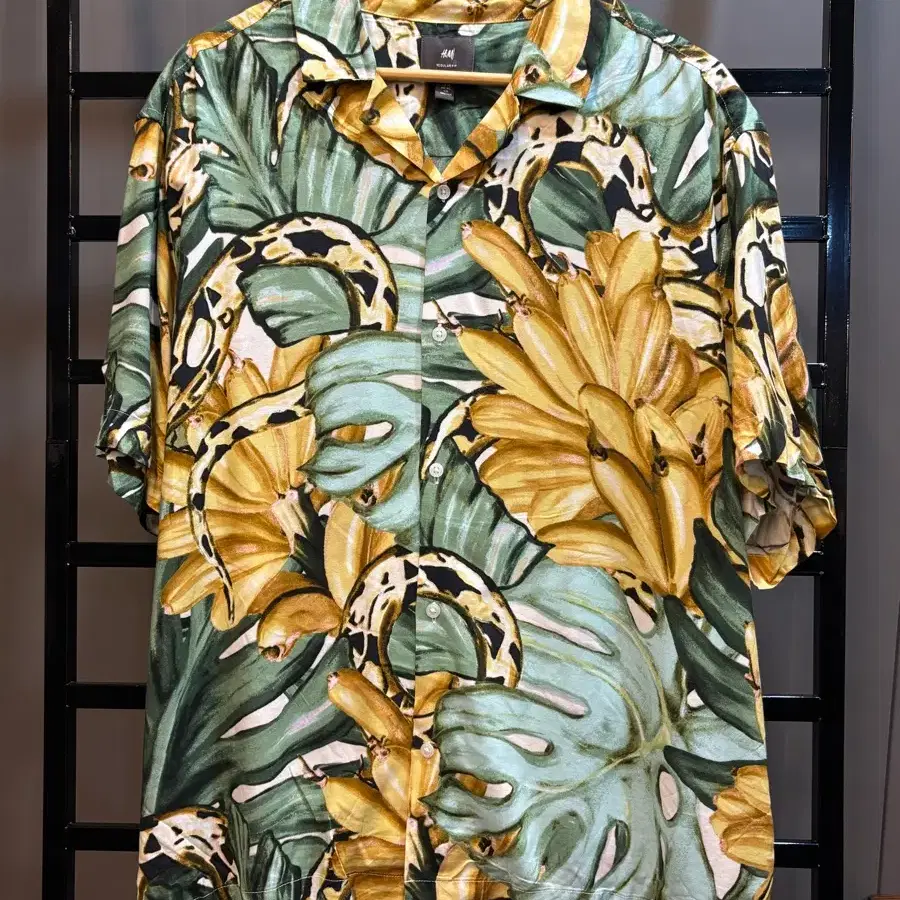[XL] 에이치앤엠 H&M 비스코스 보태니컬 하와이안 오픈카라 반팔 셔츠 2.5