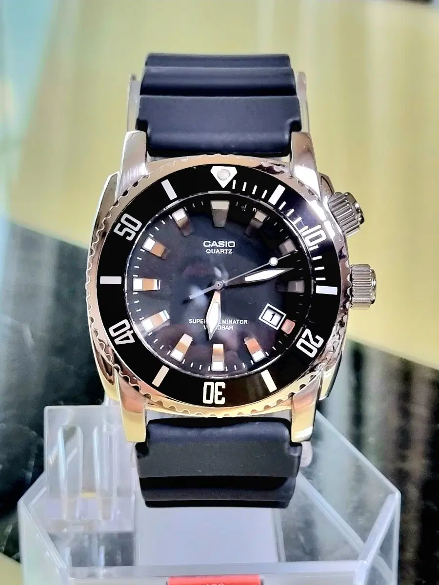 빈티지 미품 수퍼일루미네이트 CASIO MTD-1049 흑새치 청새치 밀리터리 군사워치 다이버 카시오시계