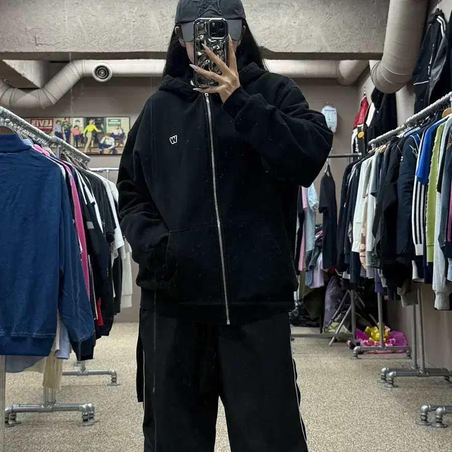 위캔더스 블랙 퀼팅 후드집업 S73