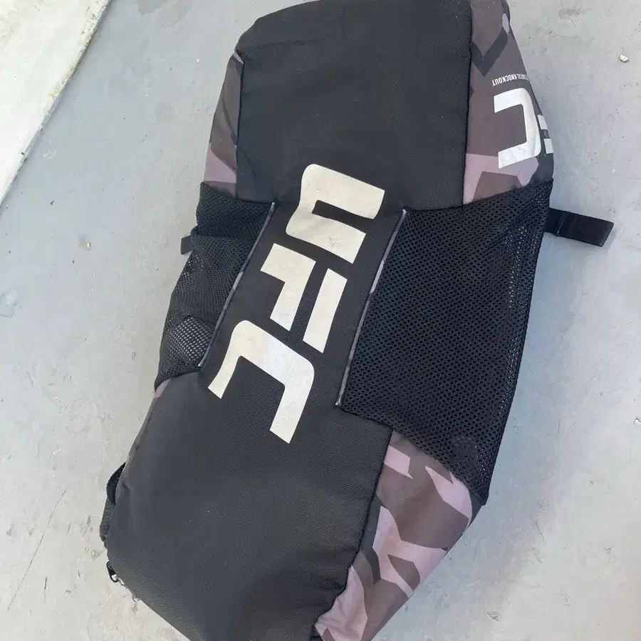 리복 UFC 백팩