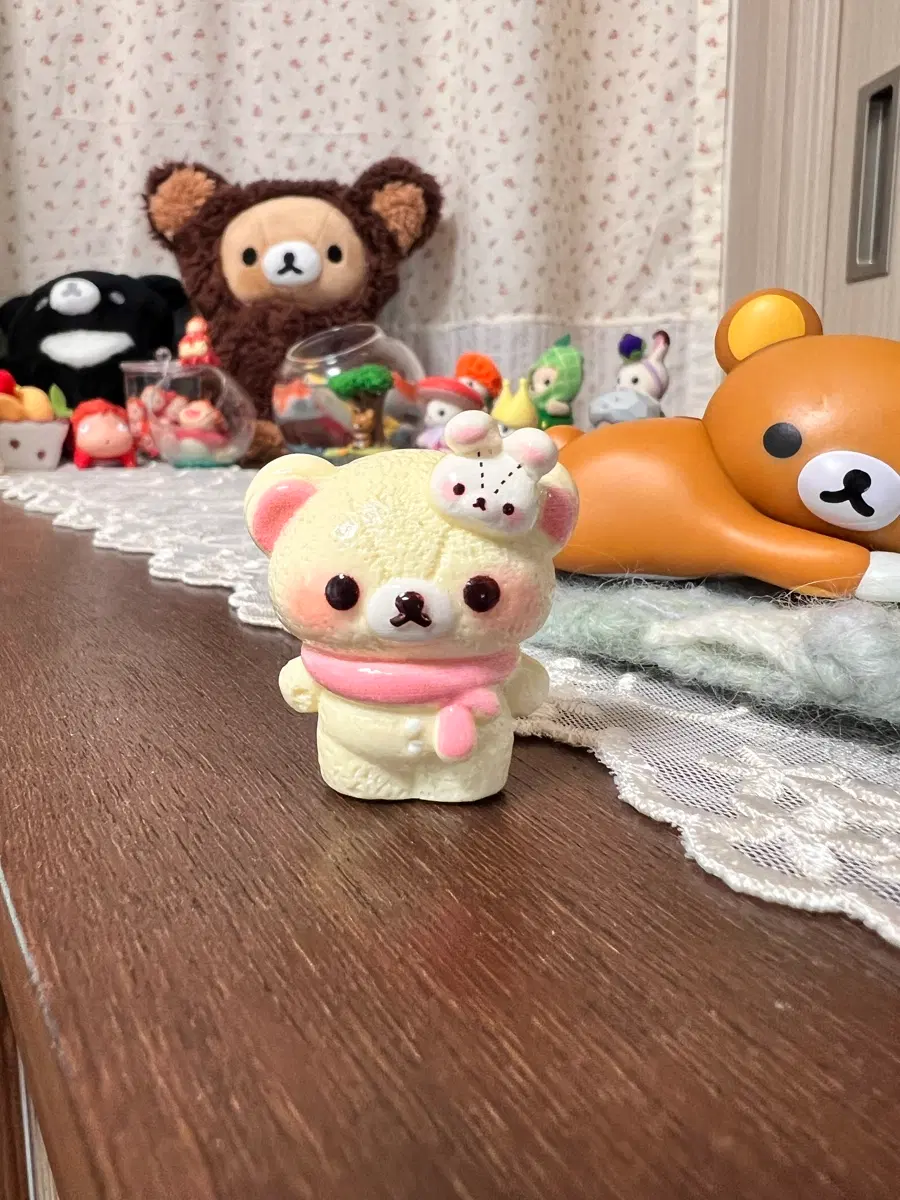 겨울 토끼 코리락쿠마 피규어