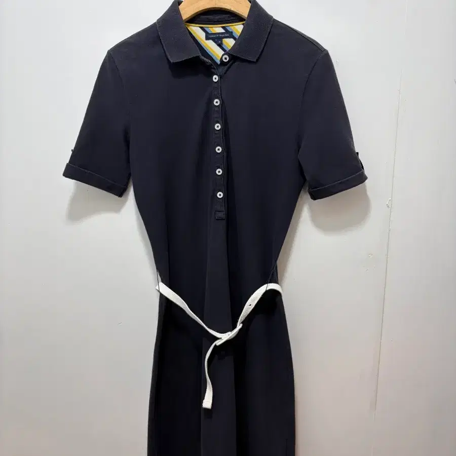 Tommy hilfiger 타미힐피거 반팔 카라 원피스 (여성S~M)