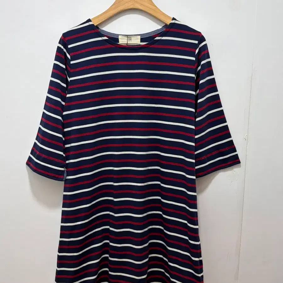 Japan brand 일본 브랜드 스트라이프 5부 원피스 (여성M 새상품)