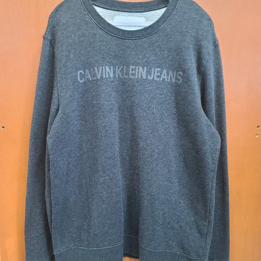CALVIN KLEIN JEANS 캘빈클라인 기모 맨투맨 (31J6-29)