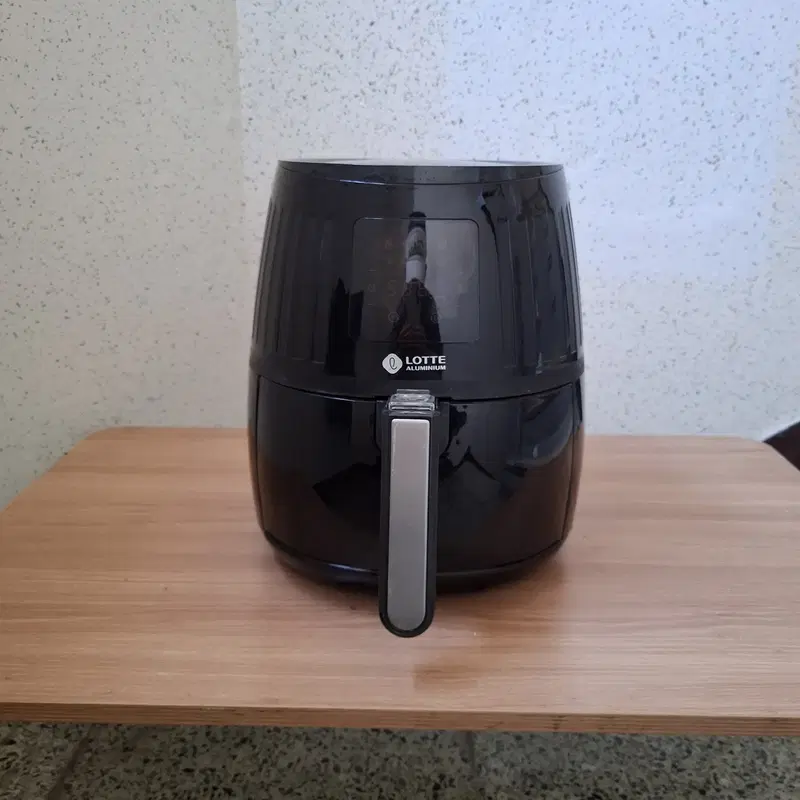 롯데 디지털 에어프라이어(3.5L) SF804 블랙 판매합니다~~