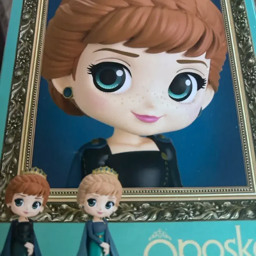 안나 Qposket