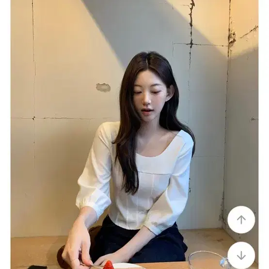 제니오 미니멀리스트 7부 블라우스