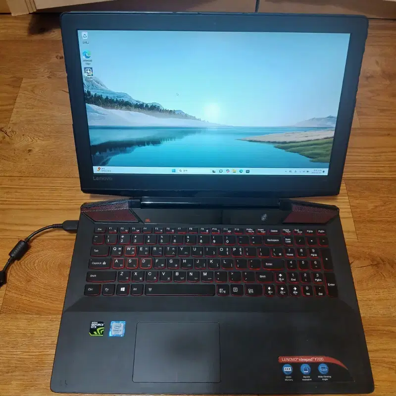 레노버 게이밍노트북 Y700-15,i7-6700hq,Gtx960m