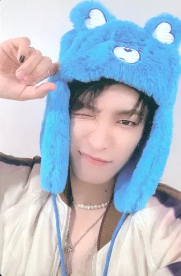 ATEEZ fromm store VC HONG JOONG GOLDEN HOUR : Part.1