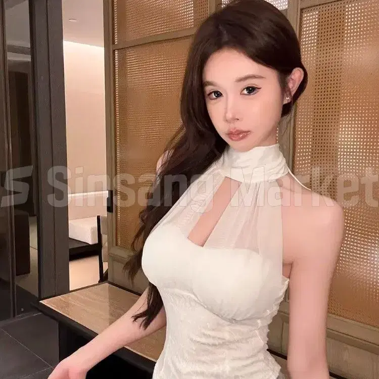[빠른발송] 쫀쫀 레이스 훌터렉 나시 봄 섹시 패드O