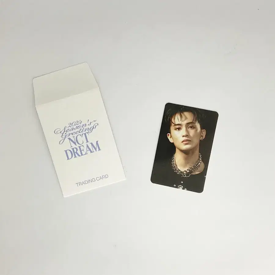 엔시티드림 마크 2024 시즌그리팅 포토카드 A버전 NCT DREAM MARK 2024 SEASON'S GREETINGS PHOTOCARD A_2