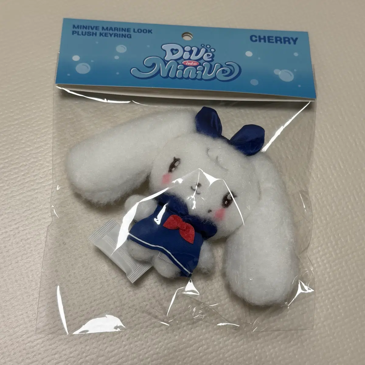 ive 아이브 미니브 팝업 장원영 체리 마린룩 플러시 키링 minive