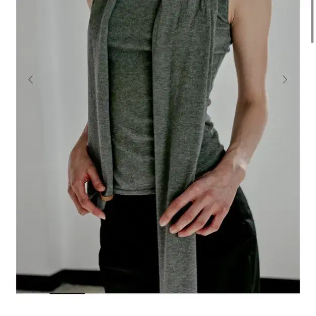 Le17 lesse sleeveless top 슬리브리스 터틀넥 탑