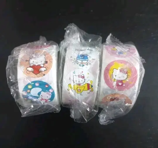 헬로키티 롤 스티커 500매 (일괄3개