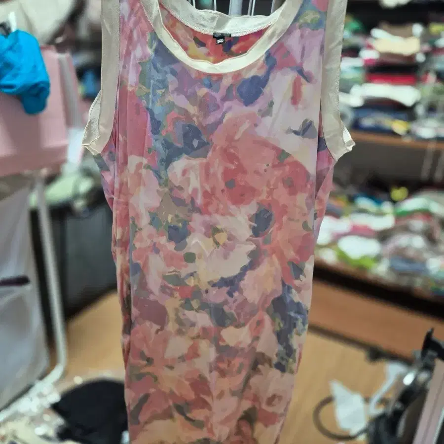 필립림 원피스