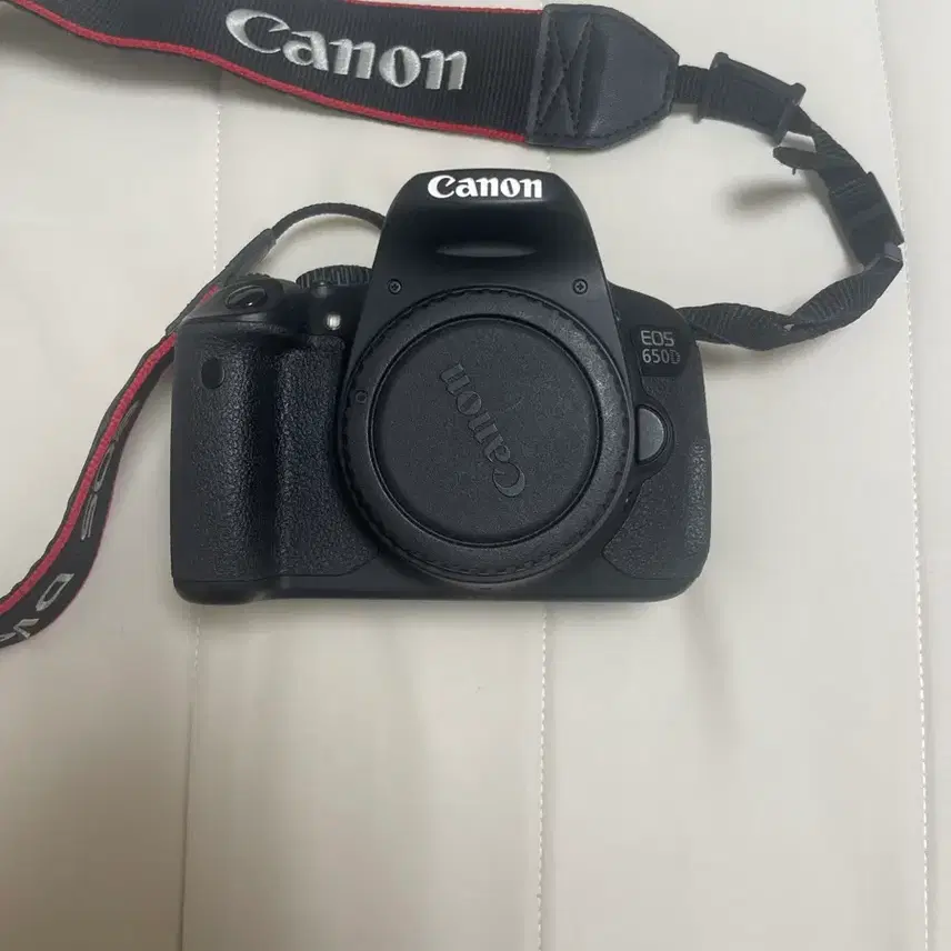 캐논 EOS 650D 카메라