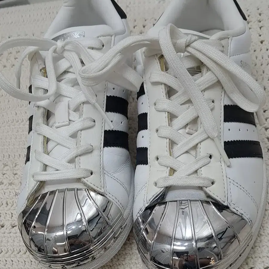 아디다스 운동화  225