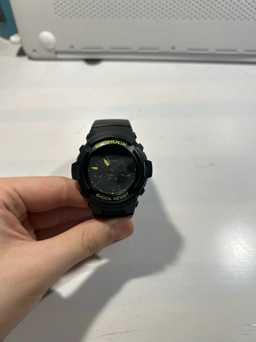 카시오 G-SHOCK 시계 블랙/그린