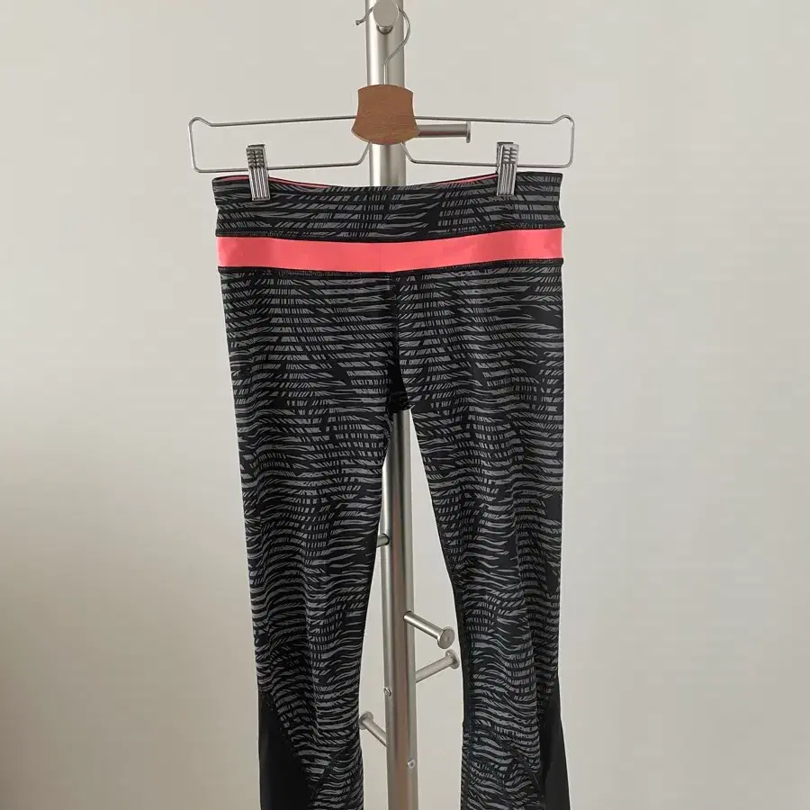 룰루레몬(Lululemon) 레깅스