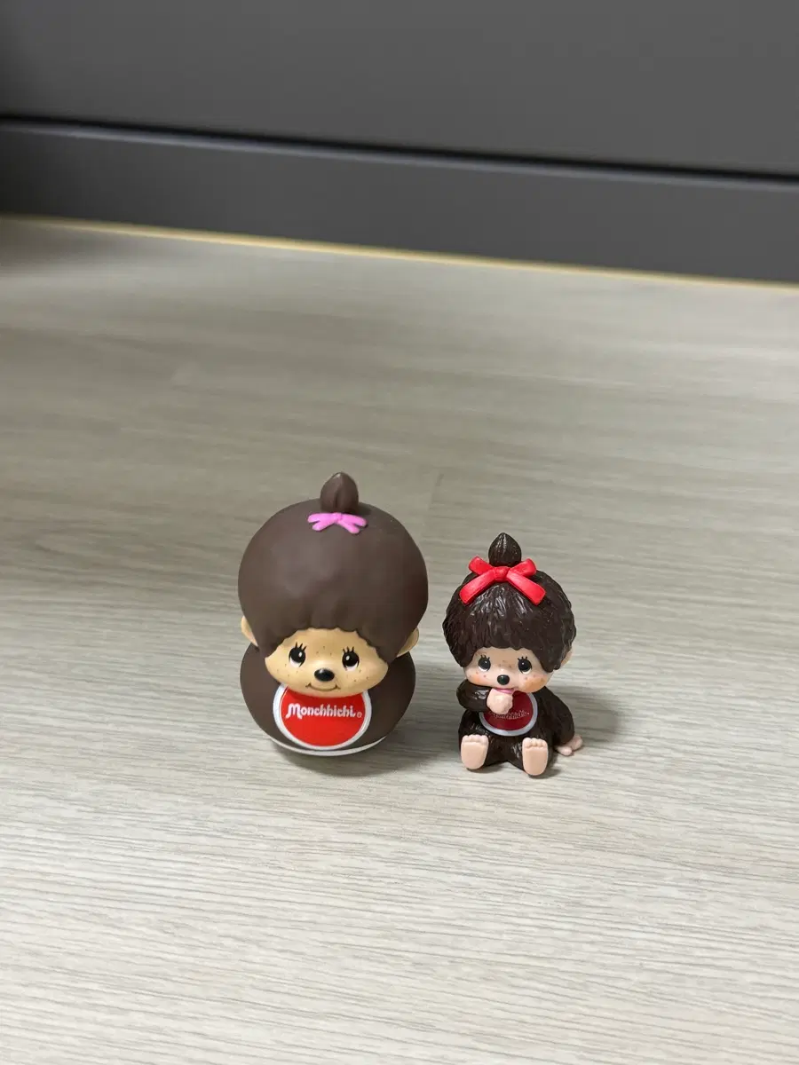 몬치치 오뚝이, 피규어