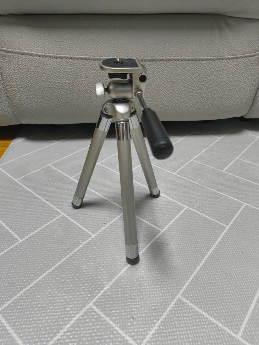 카메라 미니 삼각대