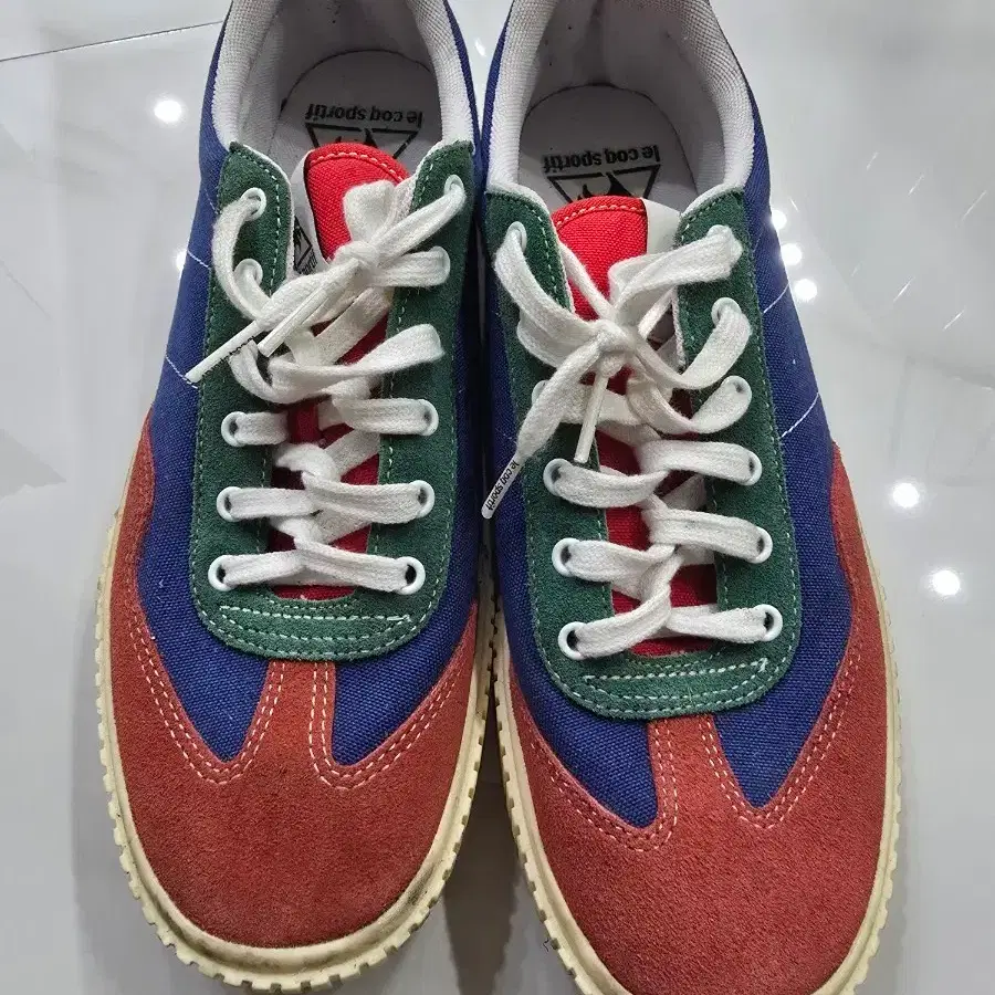르꼬끄 스포르티브 운동화 멀티 컬러