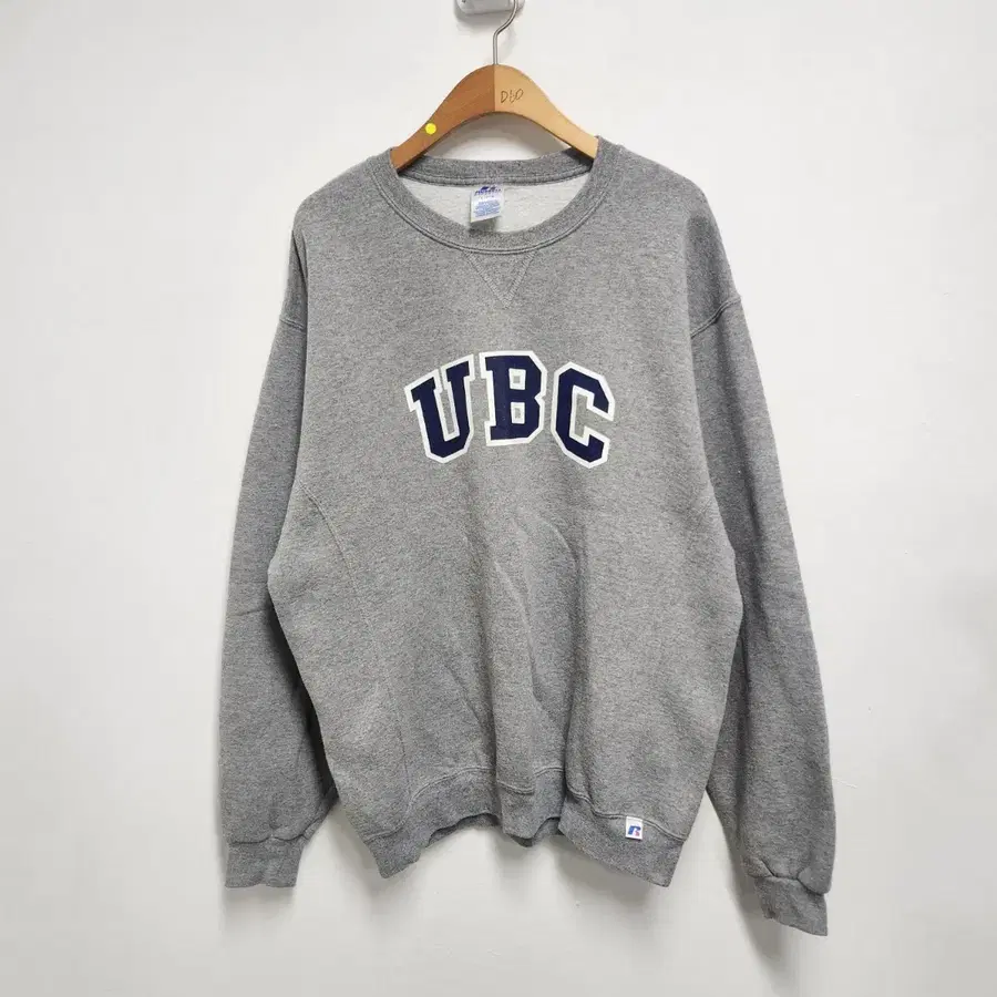 [L] 러셀 애슬레틱 UBC 그레이 기모 맨투맨