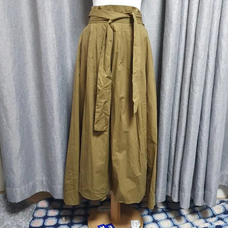 카키 올리브밴딩 바시락스커트