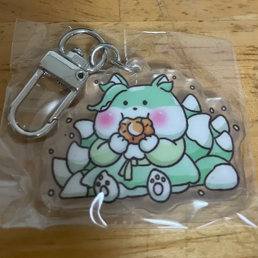 새로구미 약과 아크릴 키링