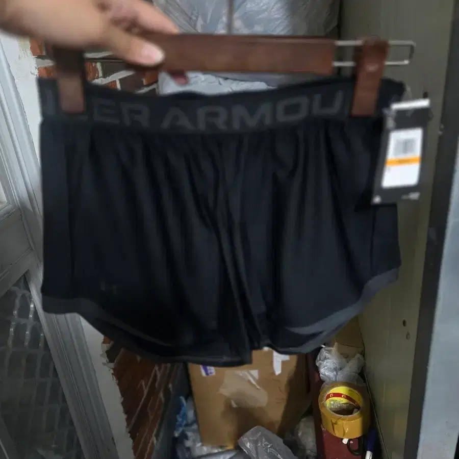 언더아머 여성 반바지 검정