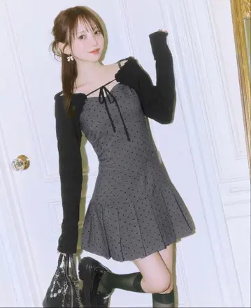 미셸 마카롱 프릴 앙상블 도트 원피스