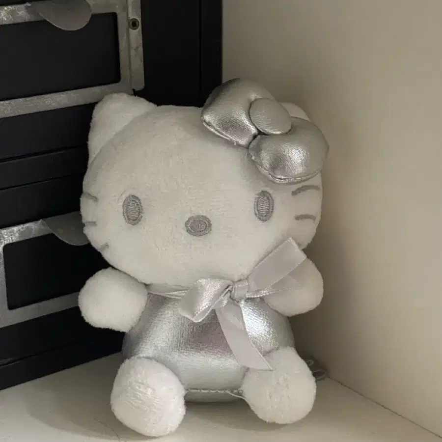 실버키티 인형키링