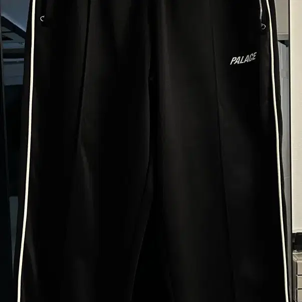 팔라스 츄리닝 팬츠