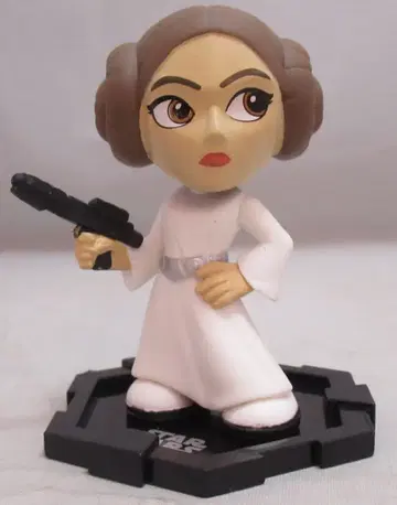 FUNKO BOBBLE-HEAD 레이아 오르가나