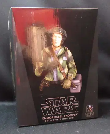 GENTLE GIANT CLLECTIBLE MINI BUST ENDOR REBEL TROOPER