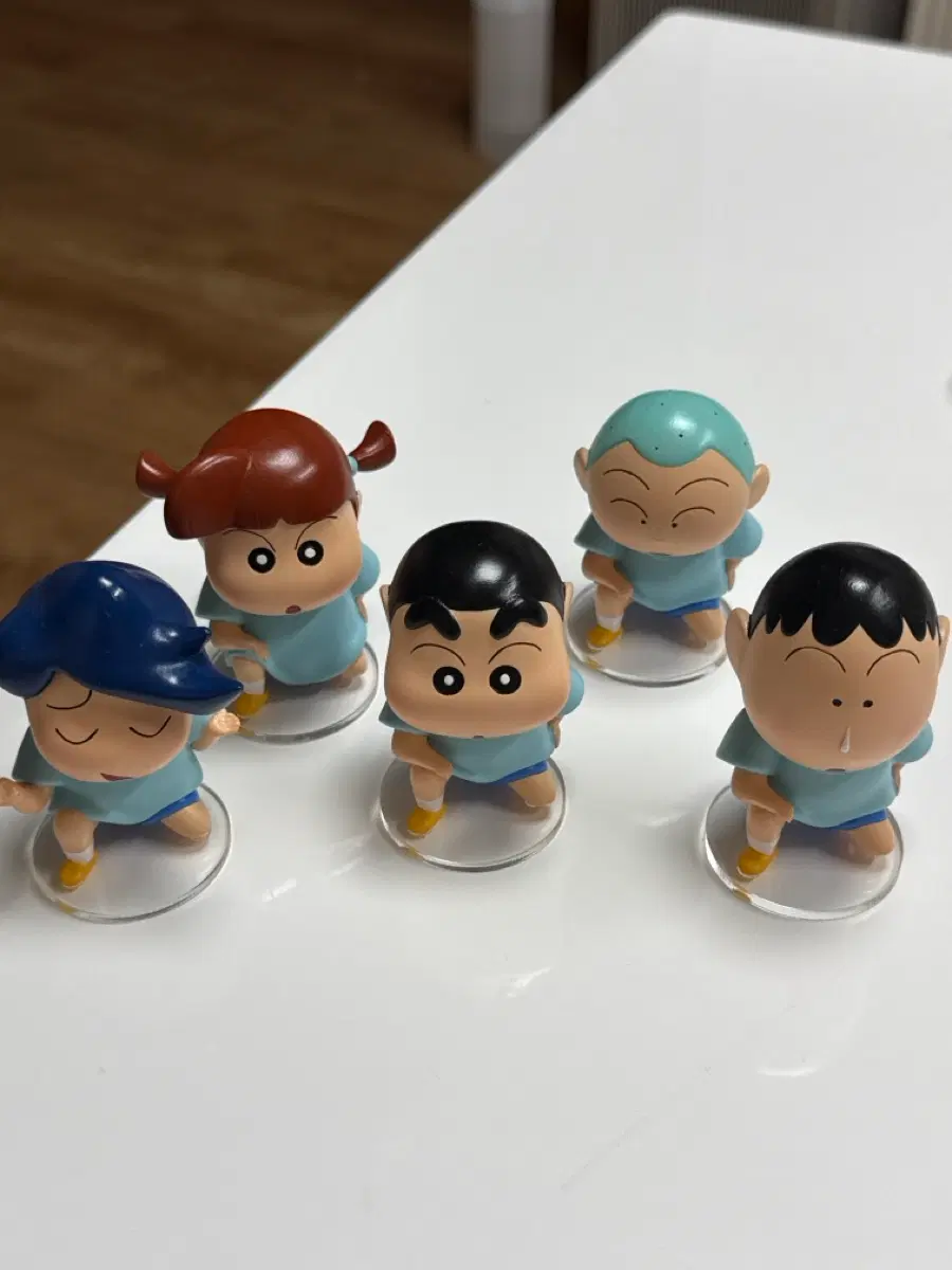 짱구는 못말려 3D 피규어 복종하는 아이들