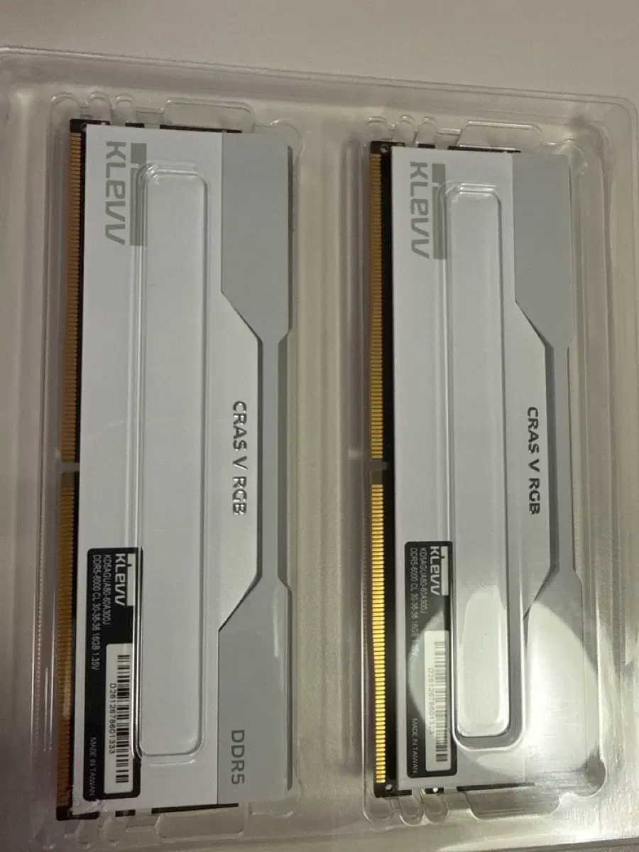 KLEVV CRAS V RGB DDR5 32GB (16GBx2)