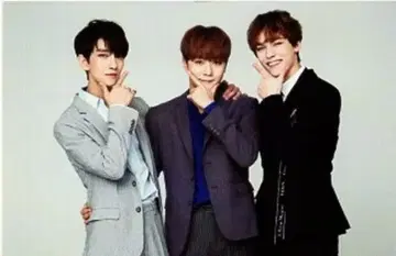 SEVENTEEN 2018 IDEAL CUT IN SEOUL 조슈아/승관/버논 트레이딩 카드 0045