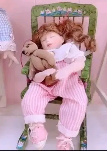 핑크 스트라이프 멜빵 치마 인형 수입 쉐비돌